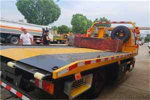 惠东附近拖车电话号码服务